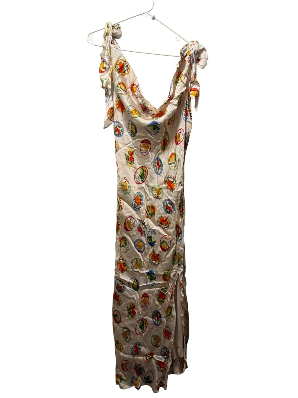 π ASTR The Label Fruit Print Satin Maxi Dress β NWT β Size Large πππ - Picture 3 of 8